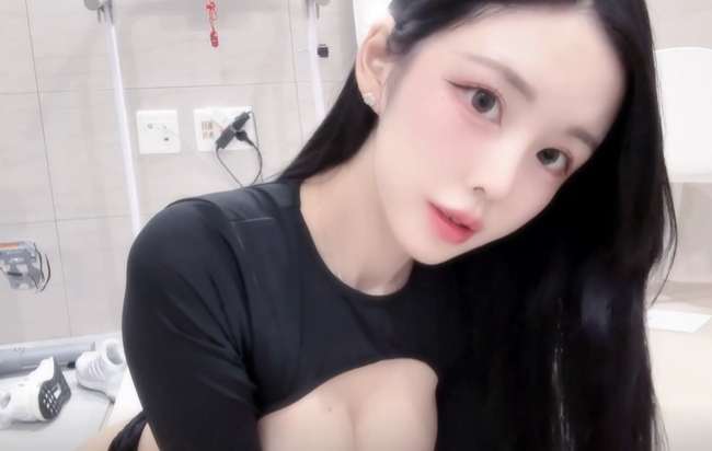 더위도 피할겸 야외에서