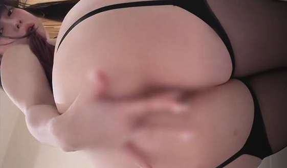유디! 모자이크 약하게 해서 벌리니 더 꼴리네