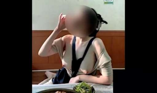 로켓꼭지 아줌마의 노출일상