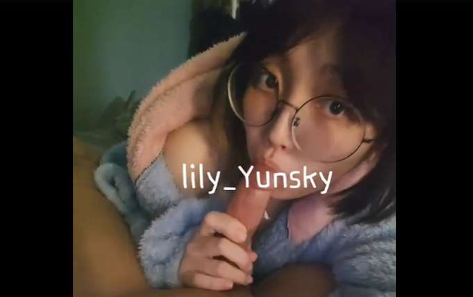 임신 타투녀 딸기의 사생활