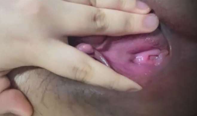 물 많은 좁보에 핑크빛 왕콩알 뚱녀