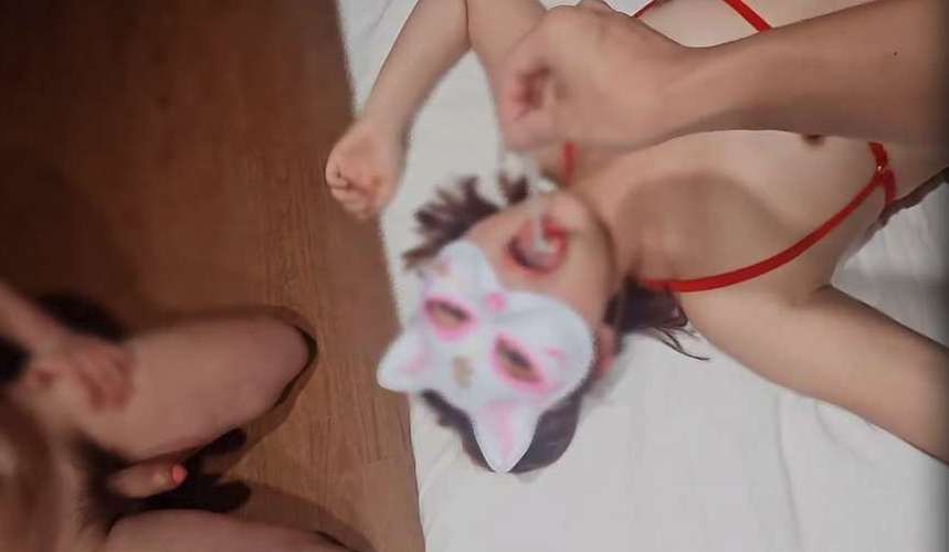 정액까지 짜먹는 정액변녀 쓰리썸